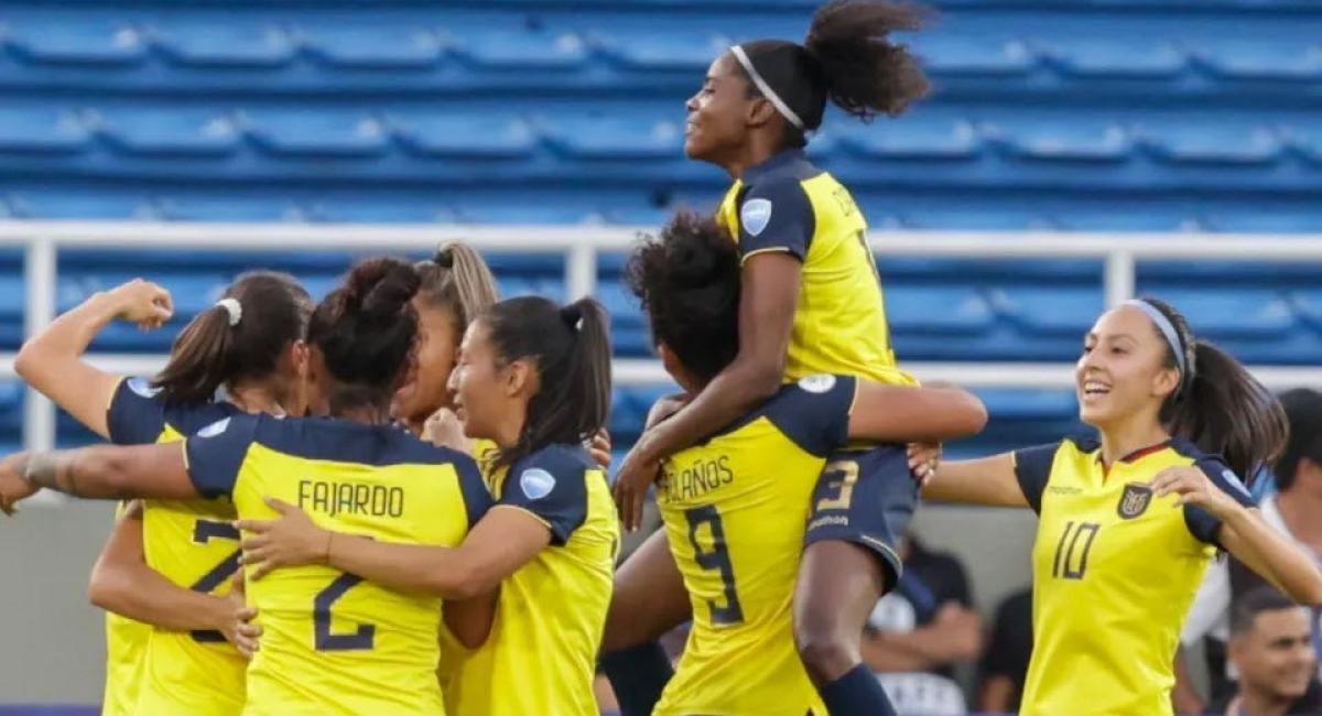 (6-1) La Tri femenina goleó a Bolivia en su debut en la Copa América Goles) 