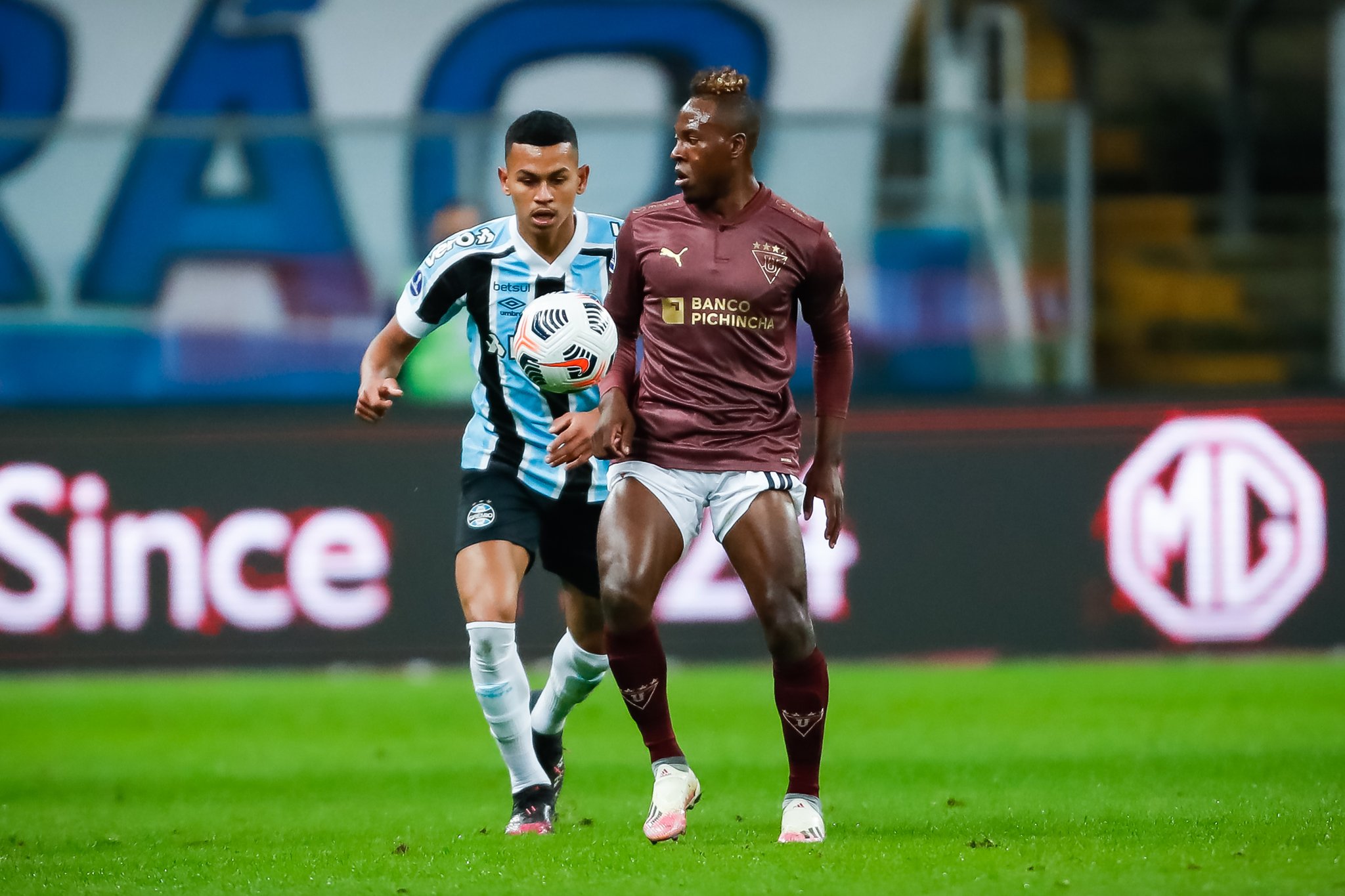 Copa Sudamericana (1-2) Liga de Quito ganó a Gremio en Porto Alegre y clasificó a cuartos de Sudamericana (Video-Goles) | Tera Deportes