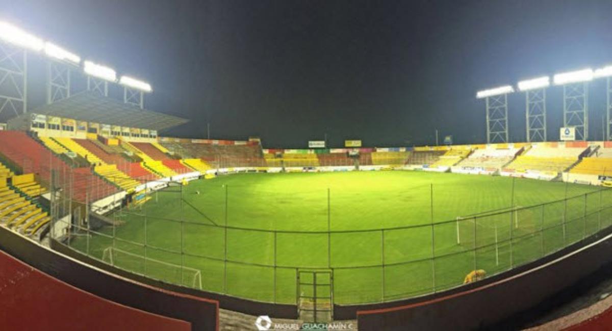 Fútbol Ecuador Serie A Las pruebas de luminarias en el Gonzalo Pozo continuarán hasta el día viernes (Audio) | Tera Deportes