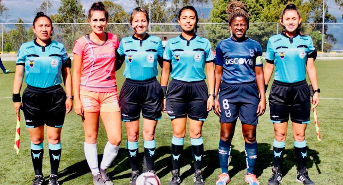 Fútbol Ecuador Fútbol Femenino Definidos árbitros, horarios y sedes
